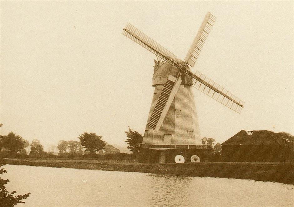 Picture of South Ockendon Windmill