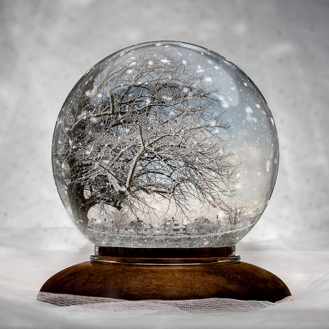 Picture of Chalkwell Park in a Snow Globe